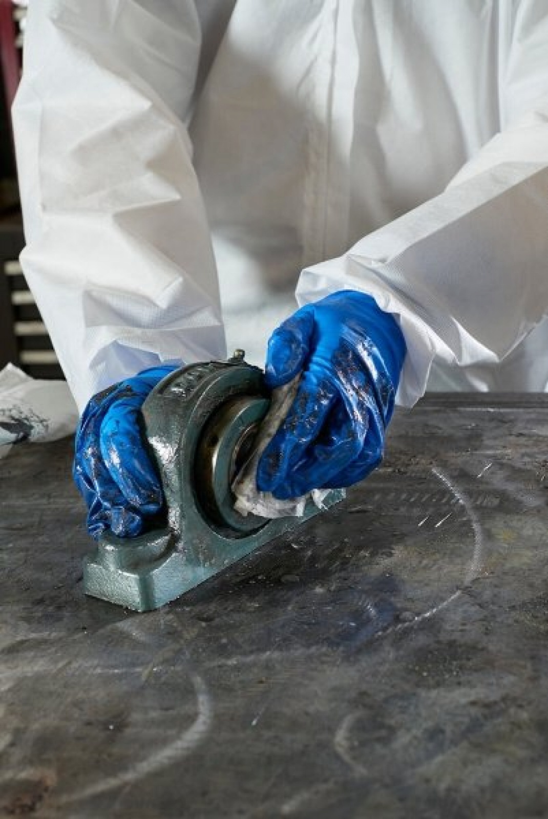 Перчатки широкого применения JACKSON SAFETY* G29 Solvent