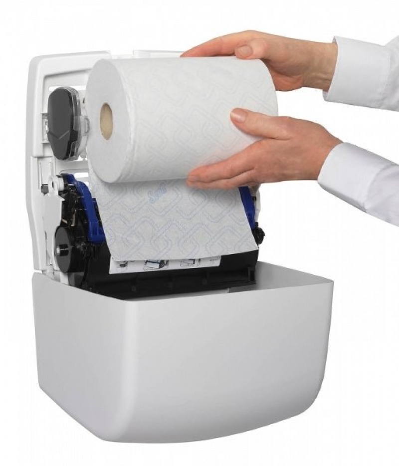 Пластиковый диспенсер для полотенец в рулонах Scott Control Slimroll Aquarius*